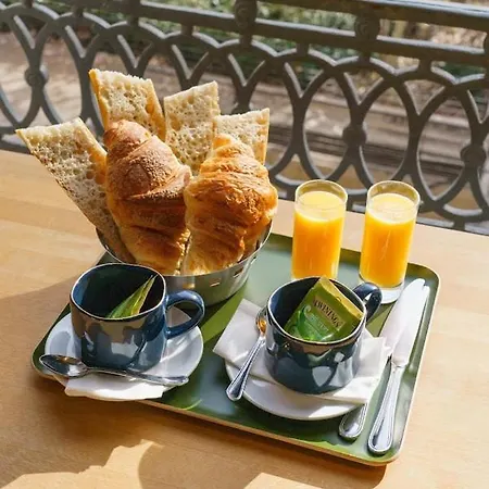 Du Théatre Hotel