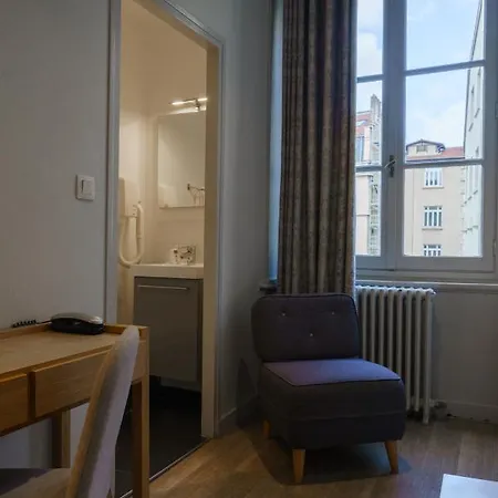 Du Théatre Hotel Lione