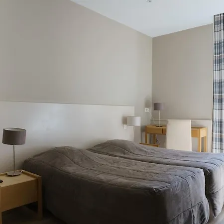 Hotell Du Theatre 2*
