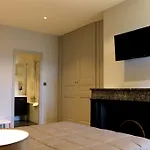 Du Theatre Hotel 2*