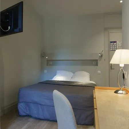 Hotel Du Théatre 2*